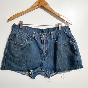 Levi's  514's Denim Blue "Slim straight" Shorts Size 12